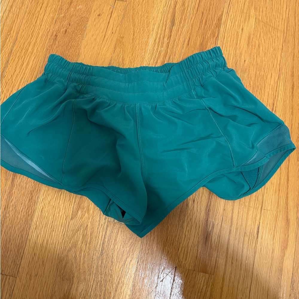 Green Lululemon Hotty Hot Shorts Size 6